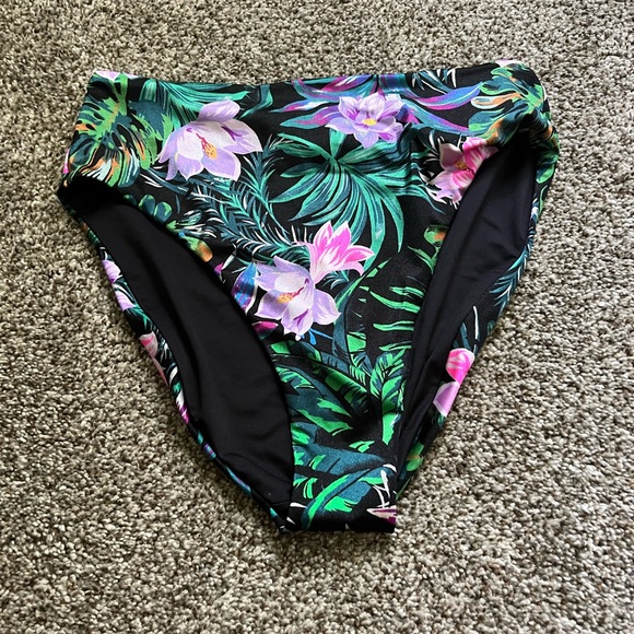 Victoria's Secret Black Tropical Bikini Bottom - Picture 1 of 3